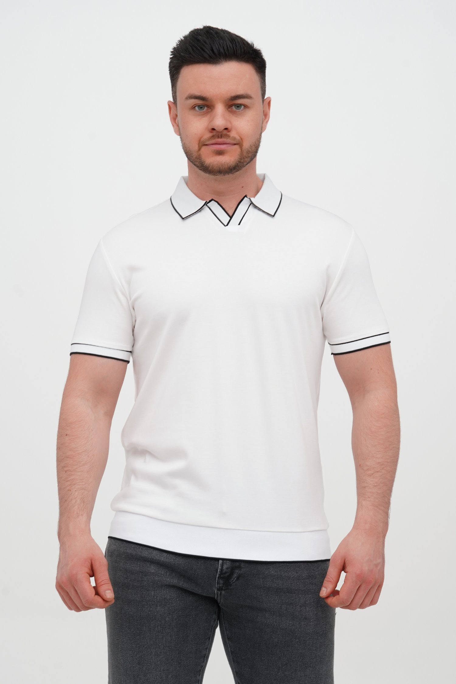 Футболка поло однотонная Trend Collection 2415 Белый (цв. 19)
