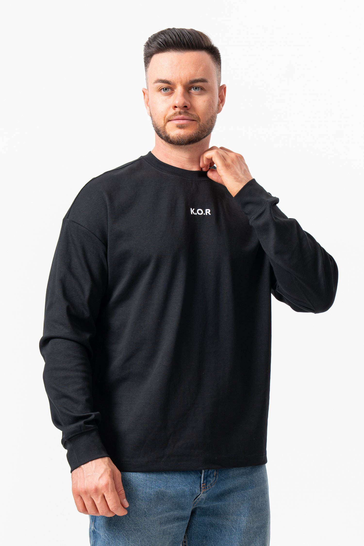 Свитшот с принтом K.O.R 8287 Черный (BLACK)