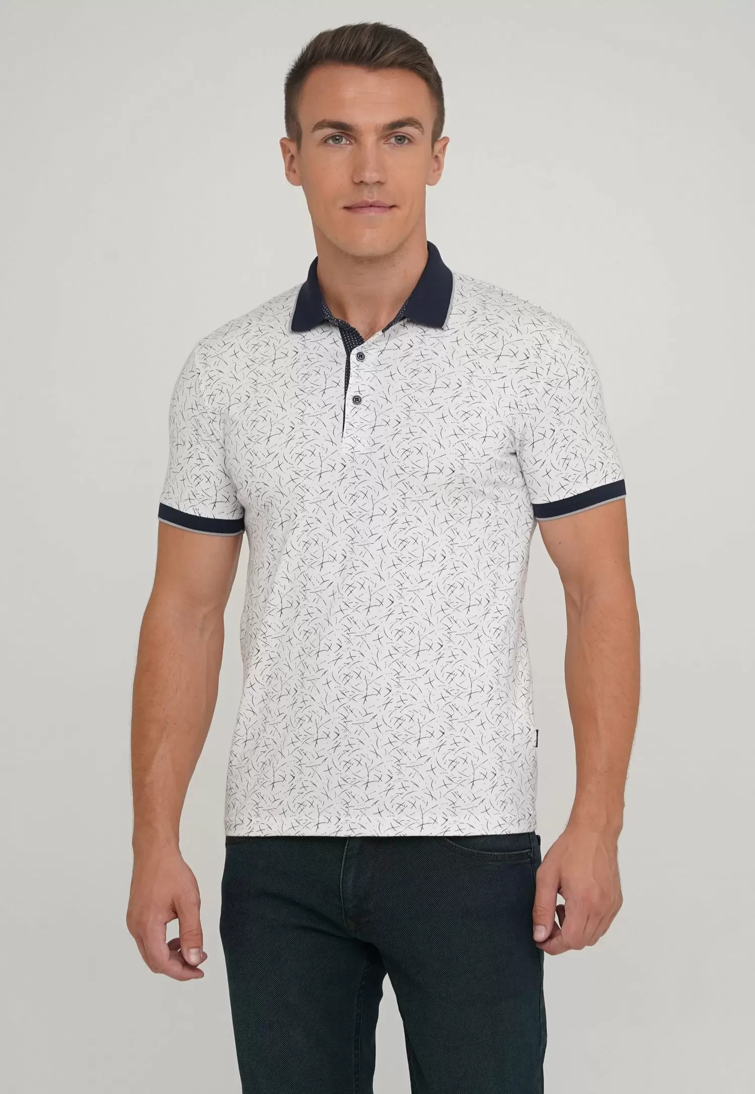 Футболка Trend Collection 1706-06 Білий+чорні риски